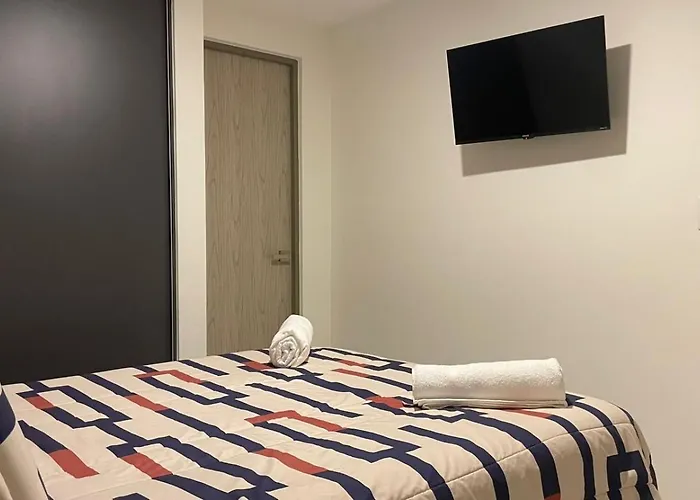 Depa De Lujo 2 Recamaras Cerca Del Aeropuerto Y Estadio Gnp, Gym, 2 Banos, Wifi Apartment