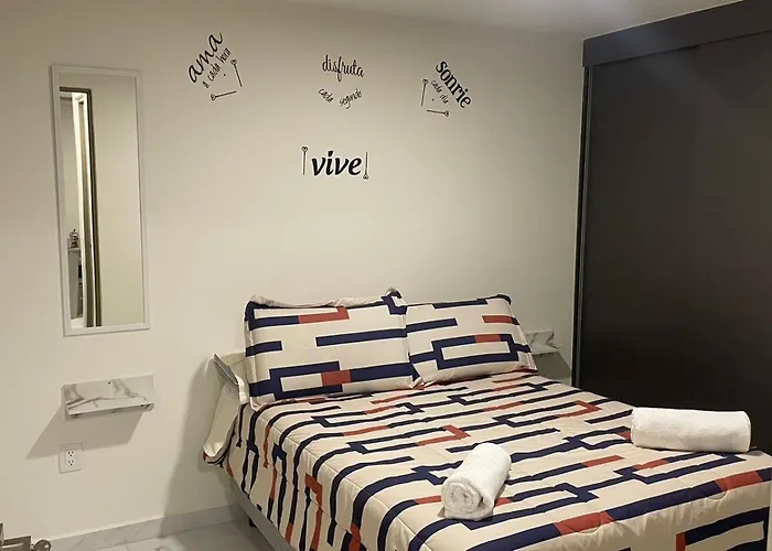 Apartment Depa De Lujo 2 Recamaras Cerca Del Aeropuerto Y Estadio Gnp, Gym, 2 Banos, Wifi *